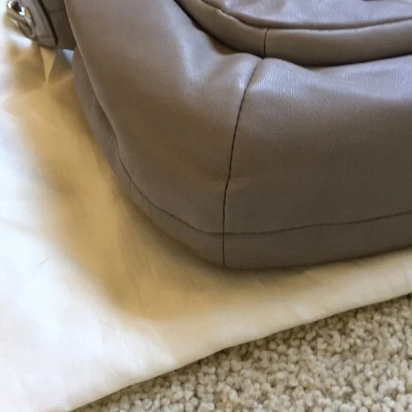 Authentic Coach Kristin Hobo/Crossbody - grey - Picture 4 of 9